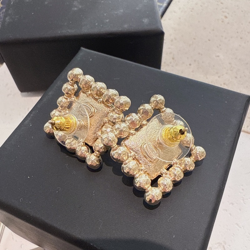 Chanel 水鑽方形耳針耳環-4