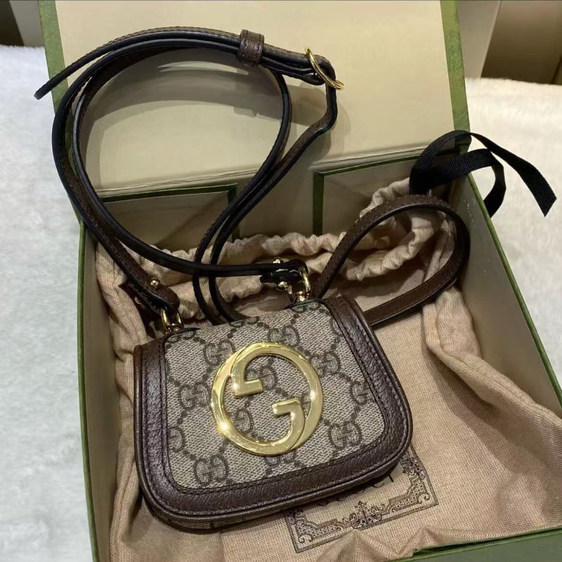 Gucci Blondie系列 GG Supreme小廢包耳機包 11.5x9x3cm 全新閒置 配件塵袋盒子-2