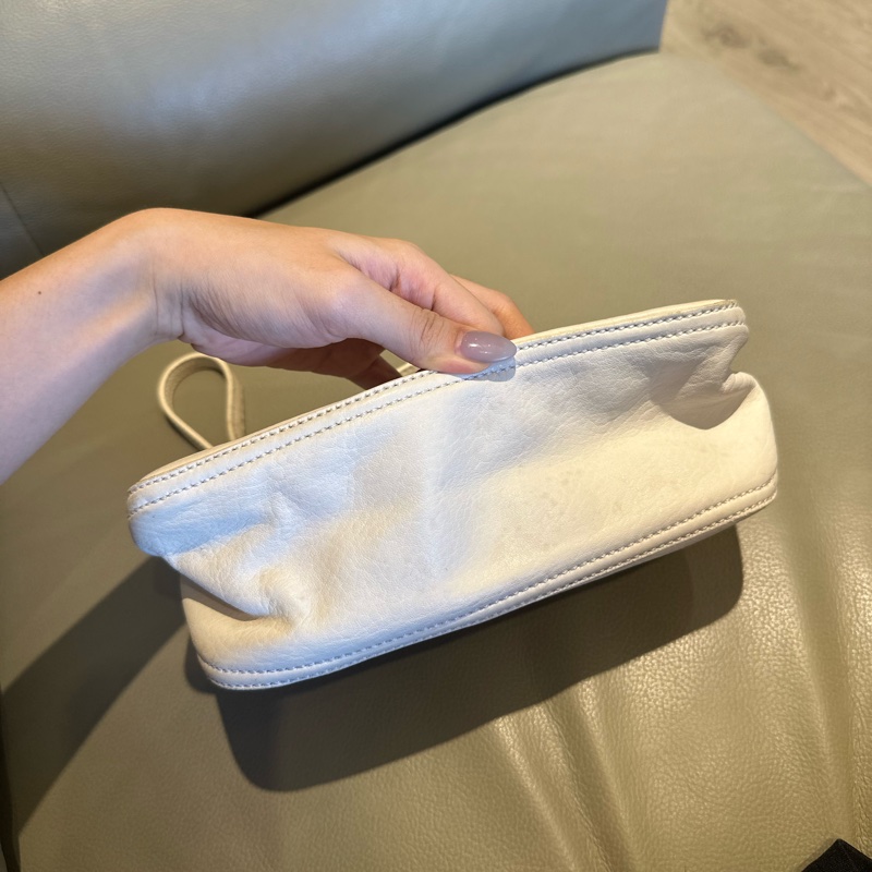 fendi白色中古腋下包(日本中古店購入)-7