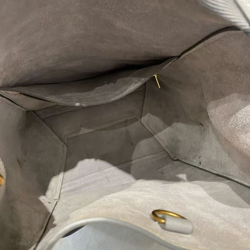 Celine 大象灰全皮水桶包23x33x17cm 96新 配件塵袋-1