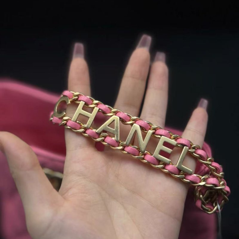 chanel hobo鍊條包 櫻花粉荔枝牛皮18.5*8.5*16cm 芯片款 99新 配件塵袋盒子-1