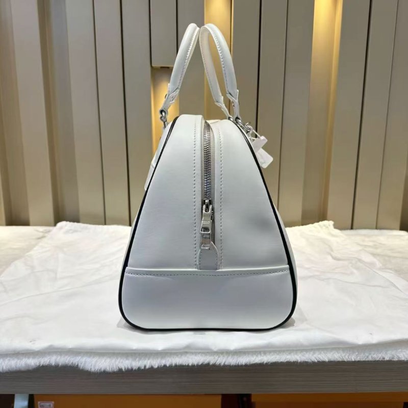 Prada x Adidas 聯名限量款保齡球包 雷哈娜同款 45x28x22cm 99新 配件保卡塵袋-4