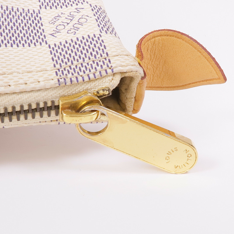LOUIS VUITTON Damier Azur Saleya PM金扣手挽袋白色-10