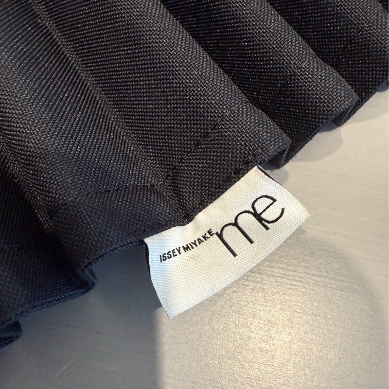 ISSEY MIYAKE 三宅一生 me黑色內裡有口袋款-2