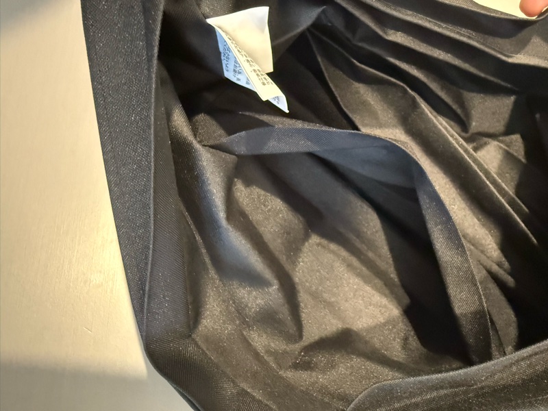 ISSEY MIYAKE 三宅一生 me黑色內裡有口袋款-5