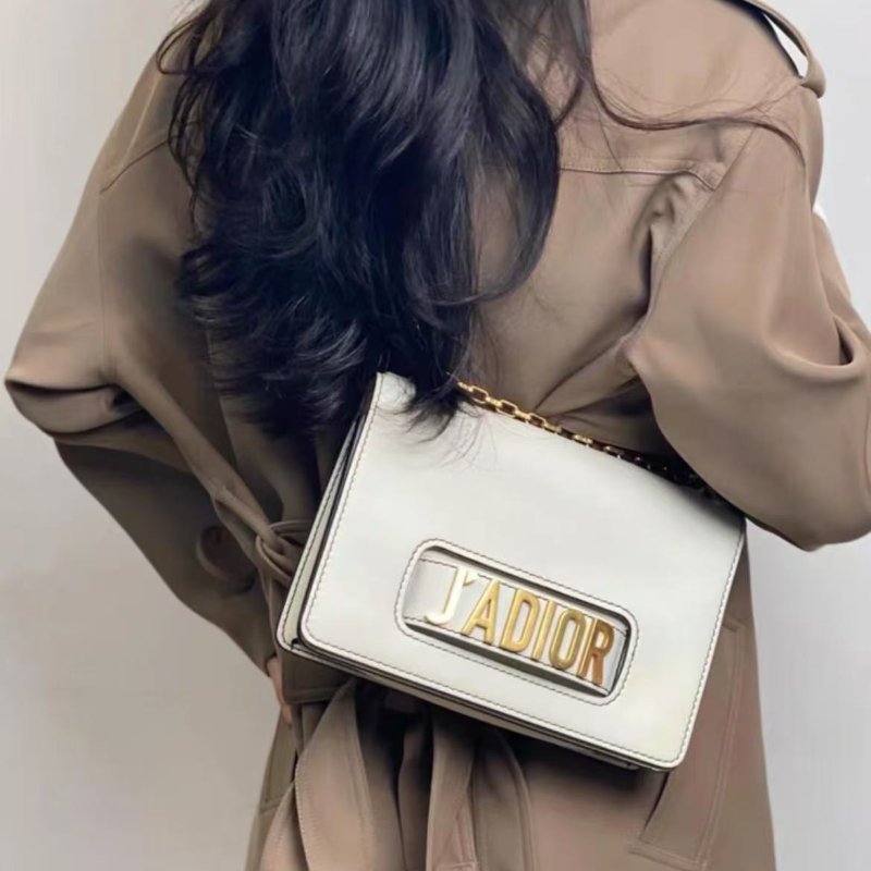 Dior 白色金扣牛皮Jadior系列鏈條包 25×16.5×5cm 97新 配件塵袋-1