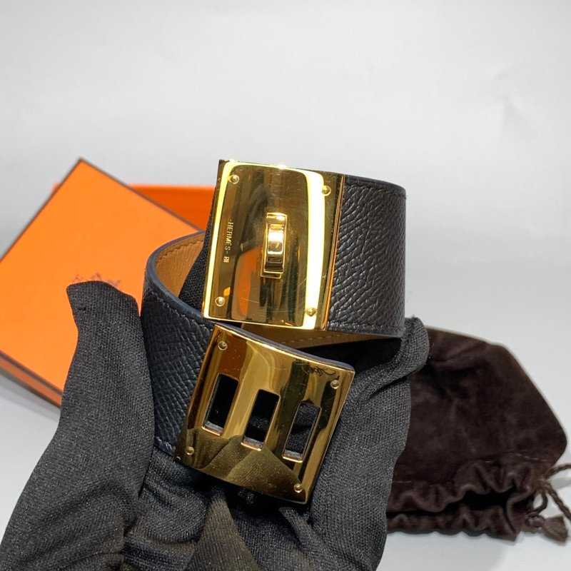 HERMES 愛馬仕 Hermes Kelly Dog黑色金扣 手鐲-1