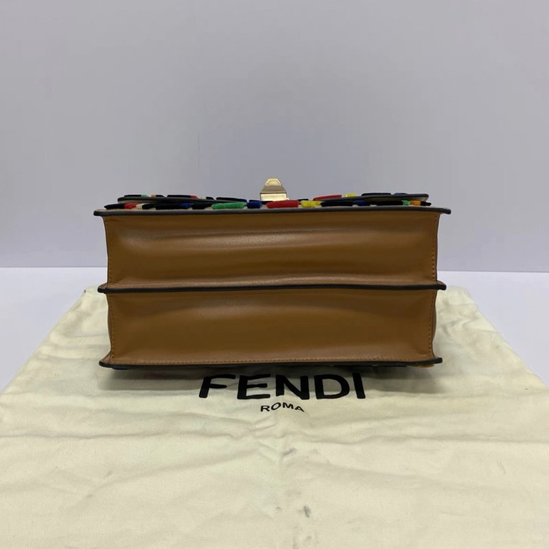 FENDI 限量款絲絨手提肩背斜背包 24.5*17*11 99新配件塵袋-2