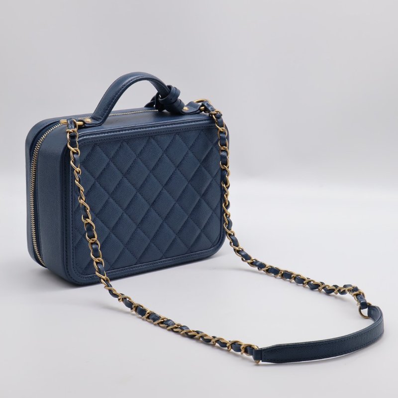 CHANEL Vanity case - 中號海藍28開-1