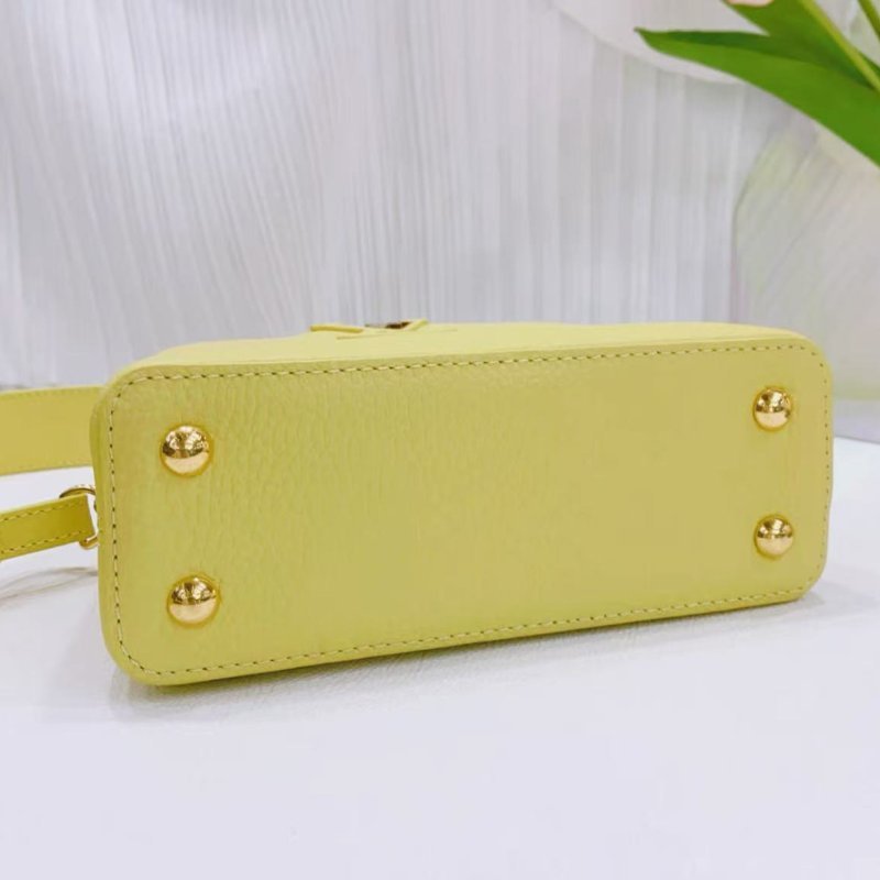 Lv 小雞黃Capucines 系列皺褶手提肩背包 21×14×8 cm 全新 配件塵袋-4