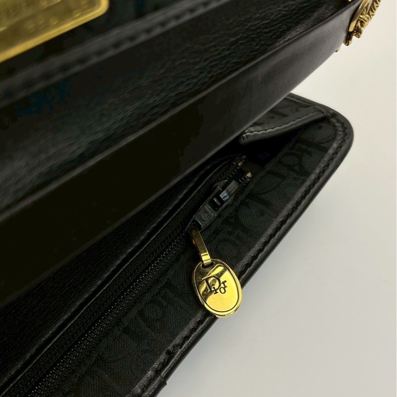 🏷️ Dior 刺繡woc-10
