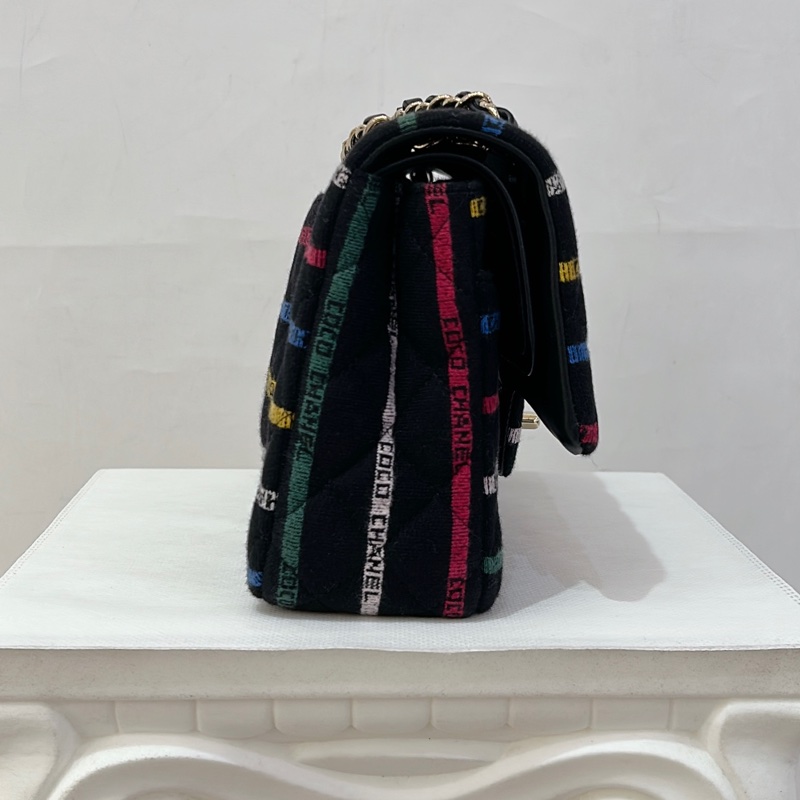 Chanel 黑底彩條淡金鍊布面 CF 25-3