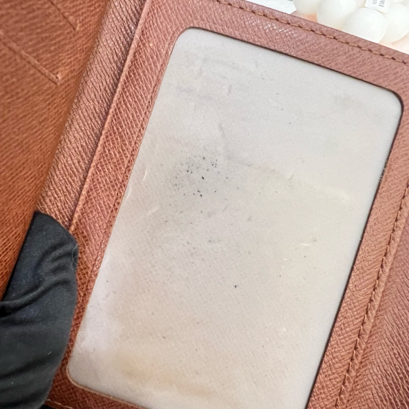 Louis Vuitton 經典曼哈頓扣頭拉鍊短夾-11