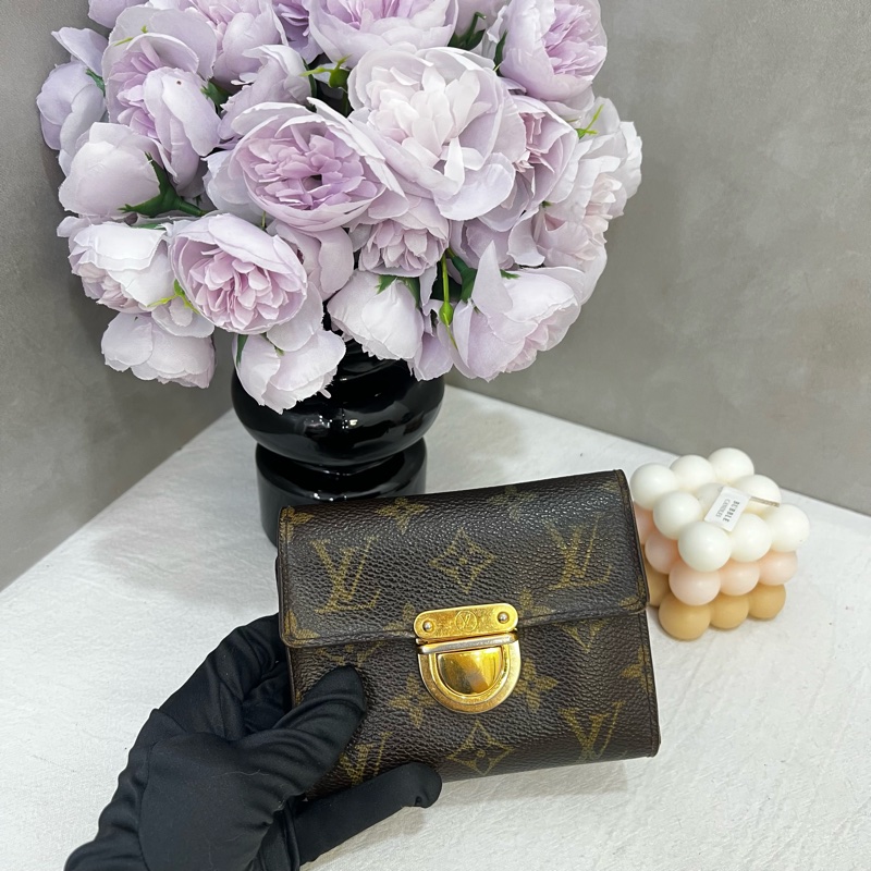 Louis Vuitton 經典曼哈頓扣頭拉鍊短夾-2