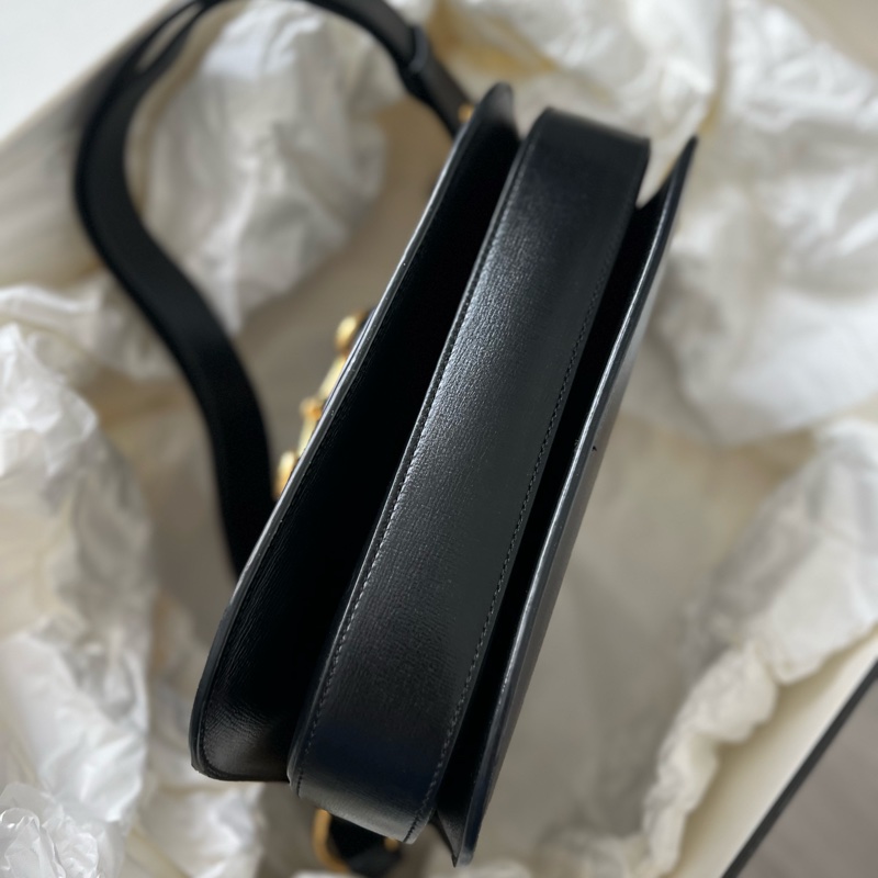 Gucci古馳經典1955 Horsebit馬銜扣馬鞍包 黑金✨🖤 尺寸:約 26 *18 *7 cm 專櫃,現在12萬了-6