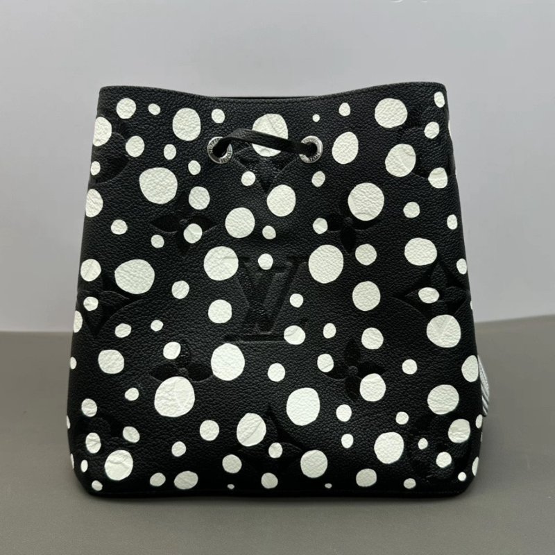 LV NEONOE草間彌生黑白圓點銀扣水桶包 芯片款 26*26*17.5 98新配件塵袋-8