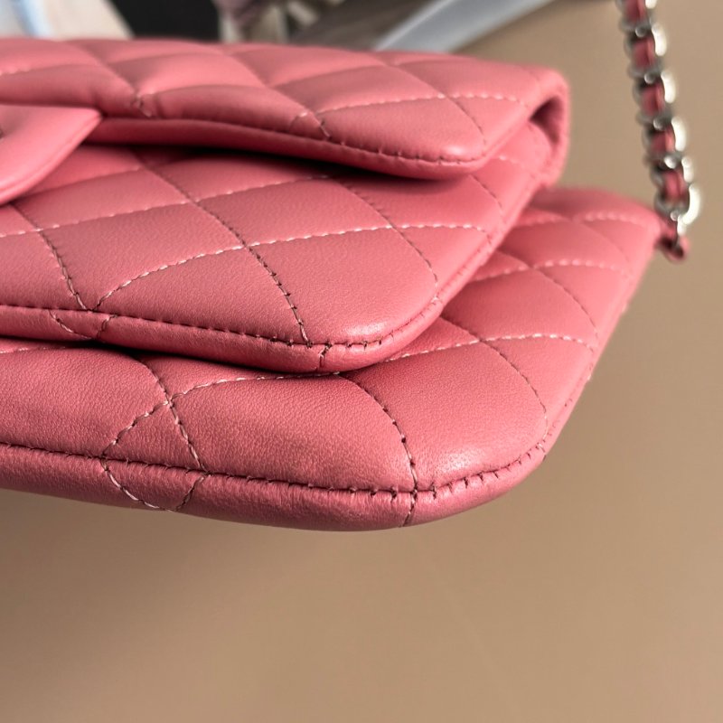::CHANEL:: 香奈兒 經典雙C銀釦 菱格紋豆沙粉色雙層扁斜背包-8
