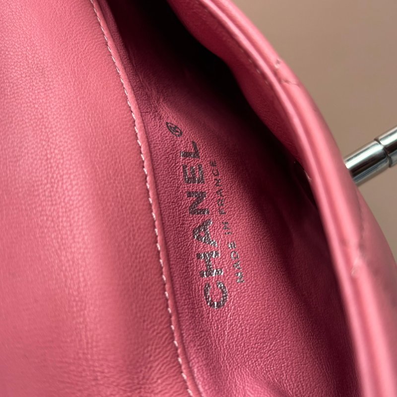 ::CHANEL:: 香奈兒 經典雙C銀釦 菱格紋豆沙粉色雙層扁斜背包-26