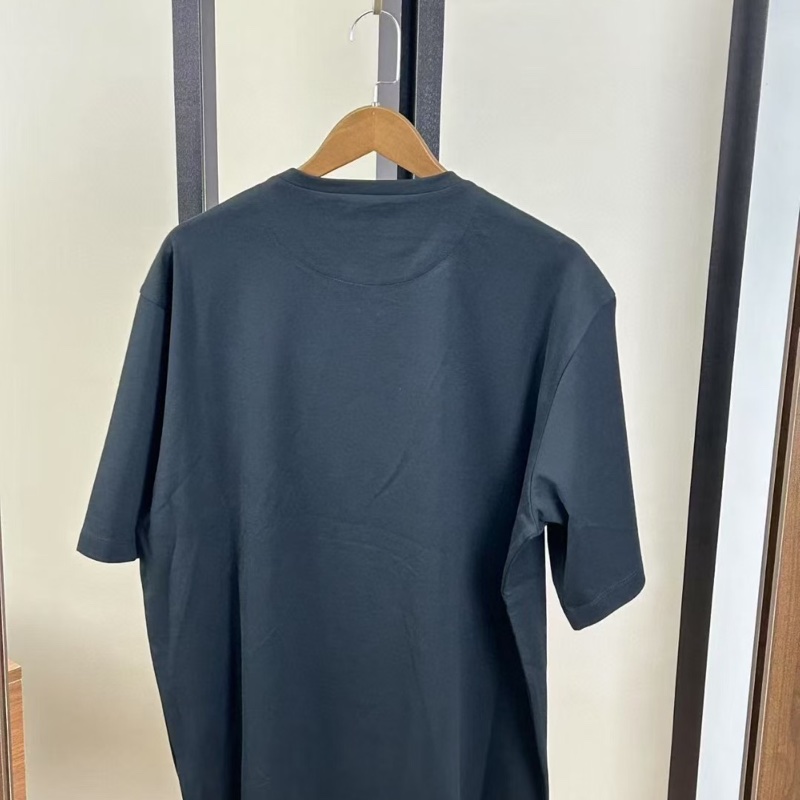 促銷品 Prada 男款 三角標 Tee-1