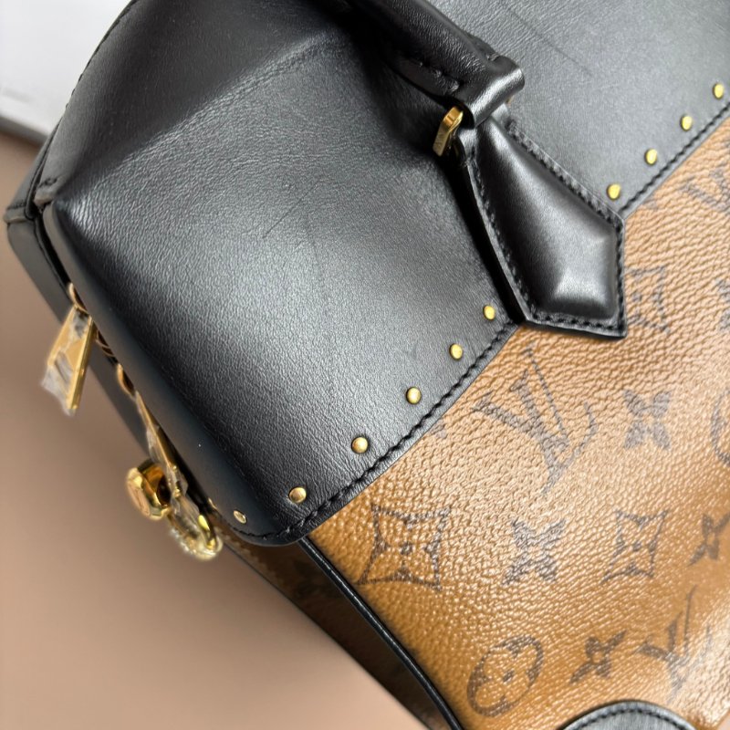 ::Louis Vuitton:: M43595 City Malle淺棕色花紋拼接黑色牛皮手提兩用包 斜背包-18