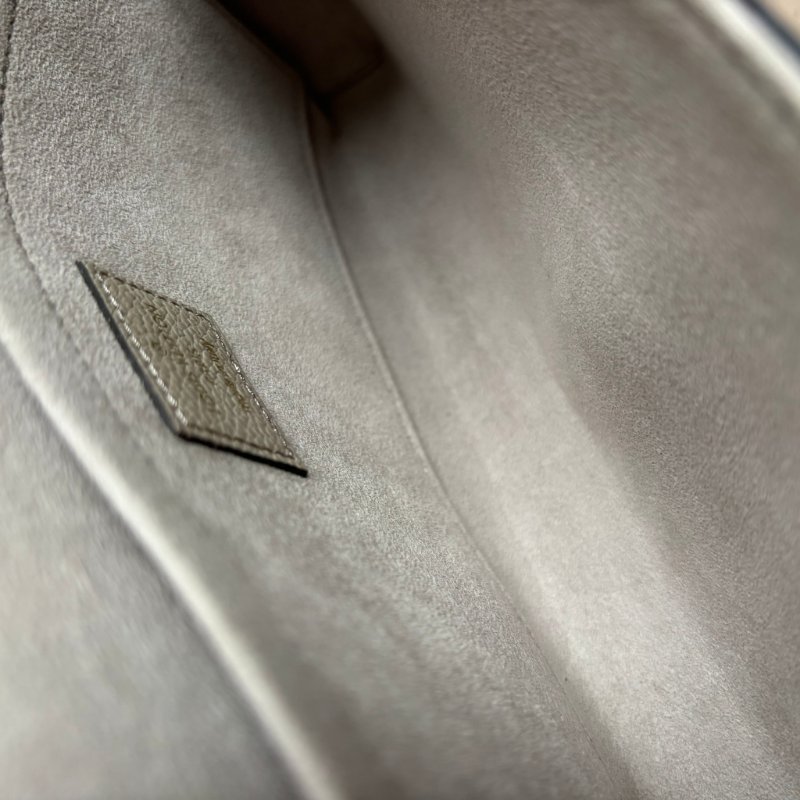 ::LOUIS VUITTON:: LV M82610 Félicie Pochette 斑鳩灰WOC鏈包-15