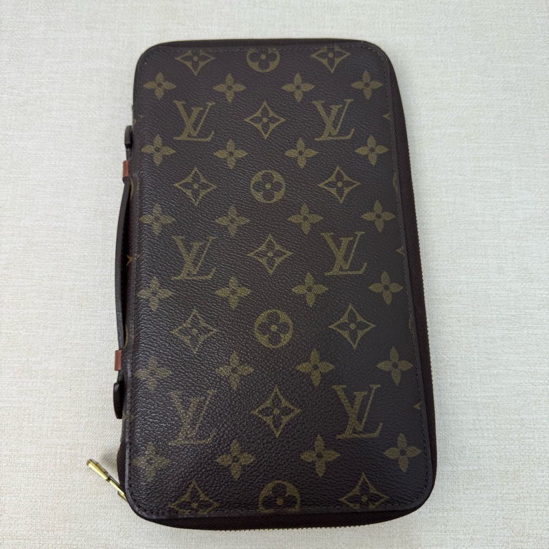 Louis Vuitton 老花多功能手拿包-2