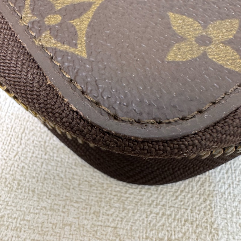 Louis Vuitton 老花多功能手拿包-8