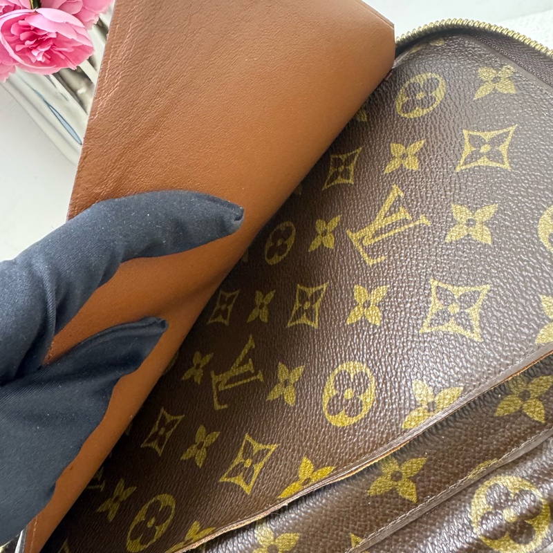 Louis Vuitton 老花多功能手拿包-14