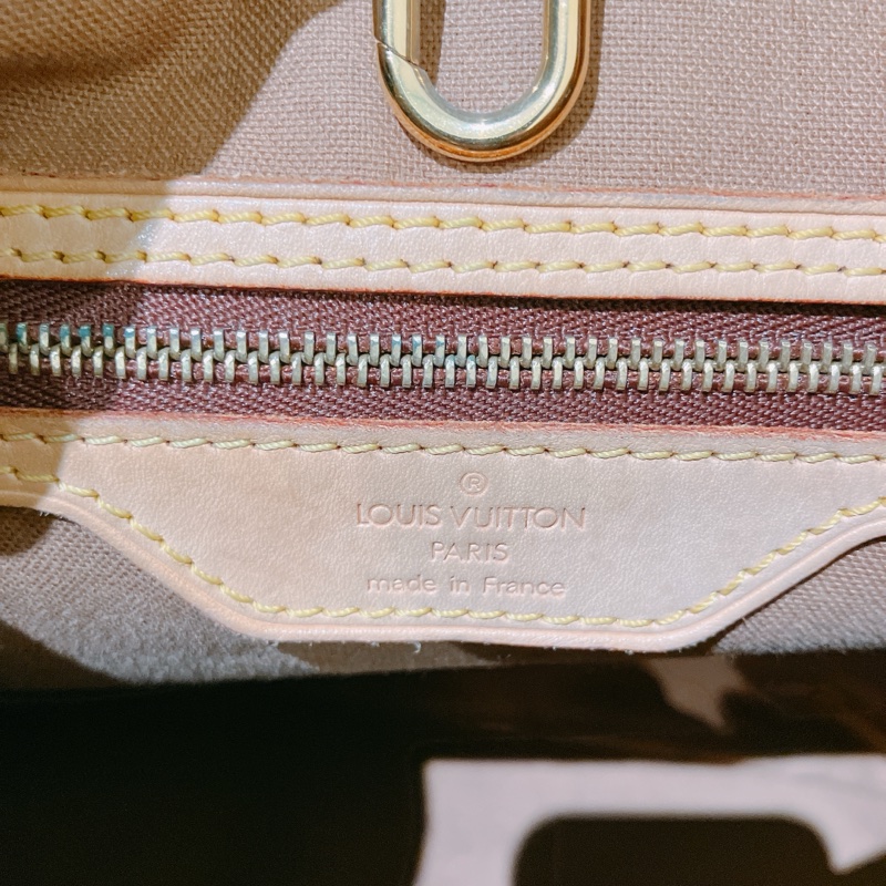 TK1785 Louis Vuitton 路易威登經典老花單肩包Monogram Batignolles-52