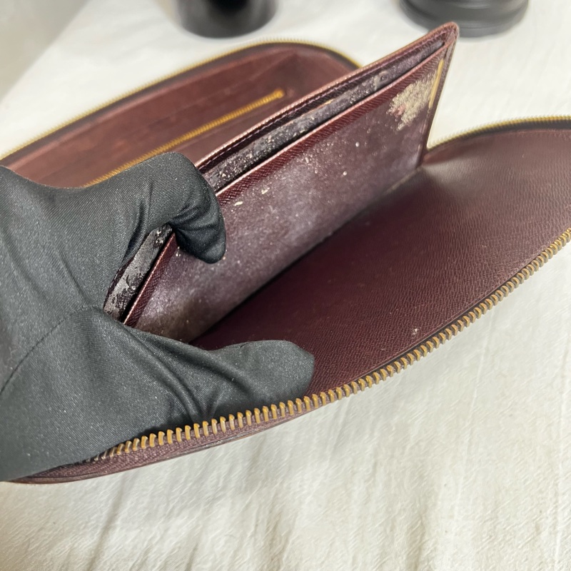 Louis Vuitton 皮革拉鍊手拿包-6