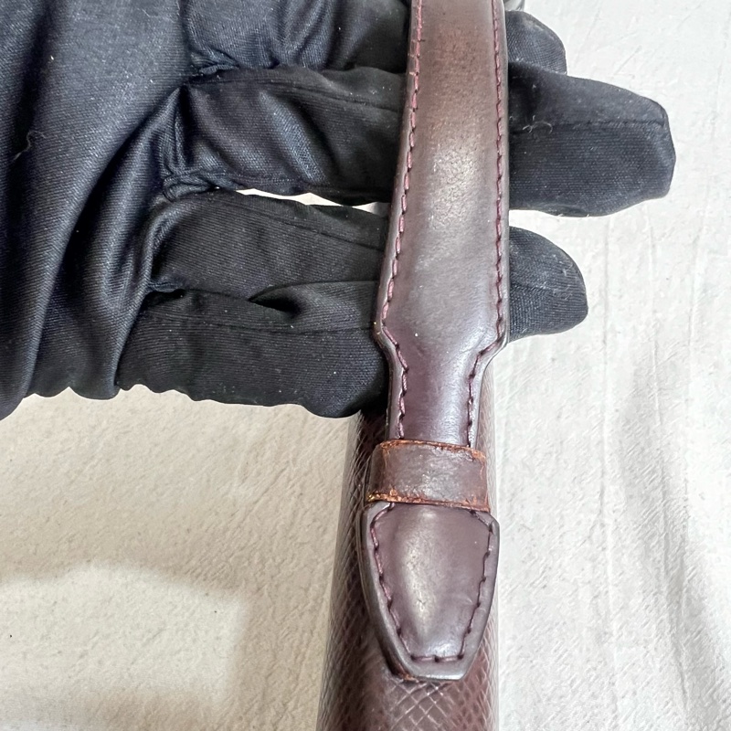 Louis Vuitton 皮革拉鍊手拿包-13