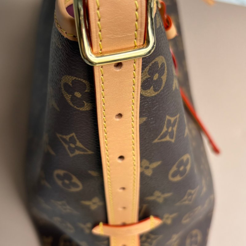 ::LOUIS VUITTON:: LV M46197 CarryAll MM Monogram 肩背包-27