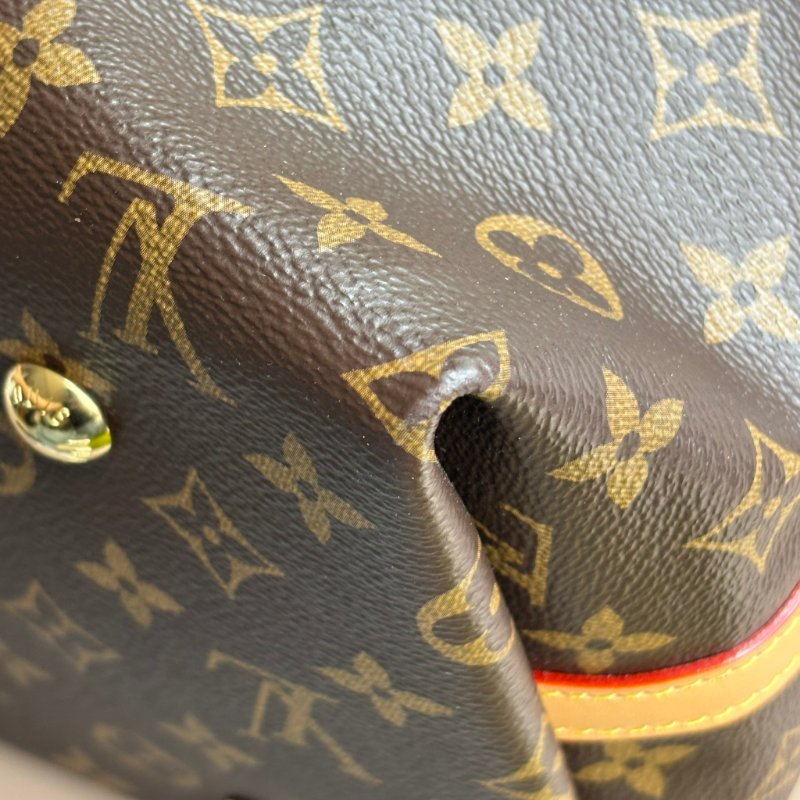 ::LOUIS VUITTON:: LV M46197 CarryAll MM Monogram 肩背包-35