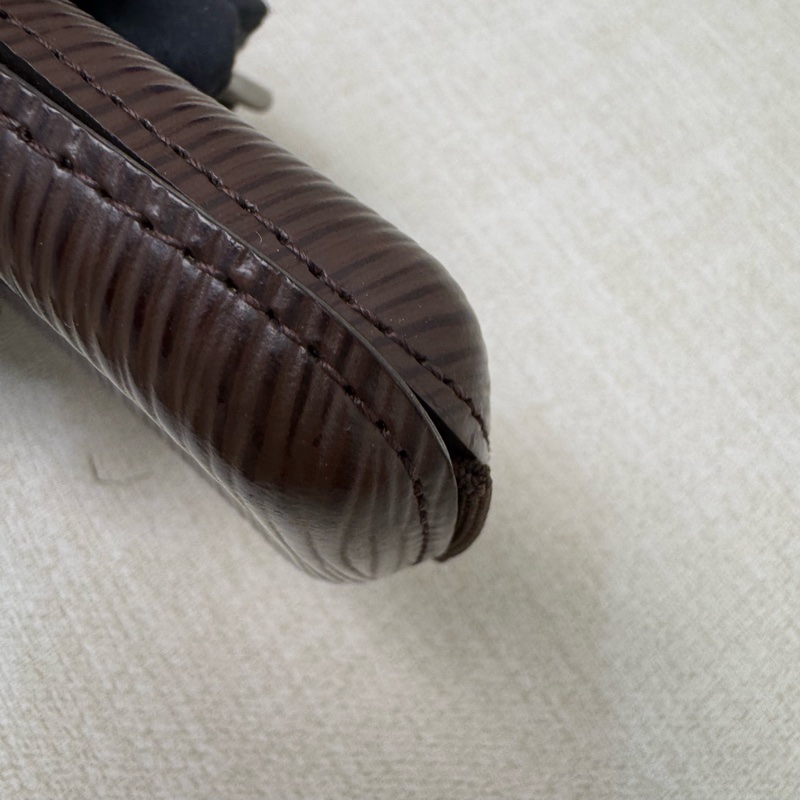 Louis Vuitton 咖啡色水波紋多功能鑰匙包-16