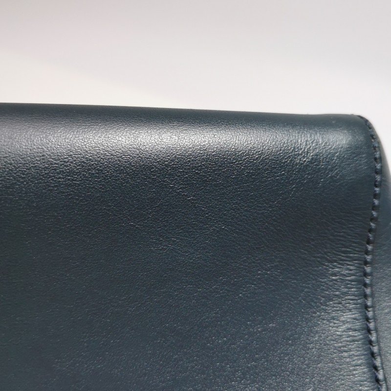 Fendi Dotcom 牛皮 純色 錐形 螺柱 子母包 單肩包-16