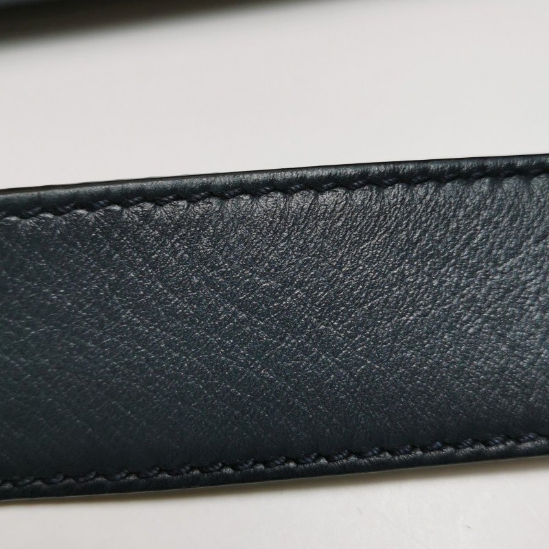 Fendi Dotcom 牛皮 純色 錐形 螺柱 子母包 單肩包-22