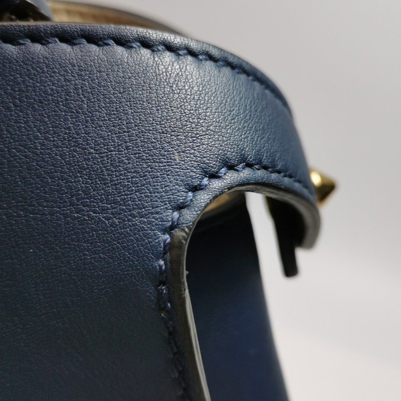 Fendi Peekaboo 躲貓貓 大號 牛皮 純色 扭鎖 手提包-9