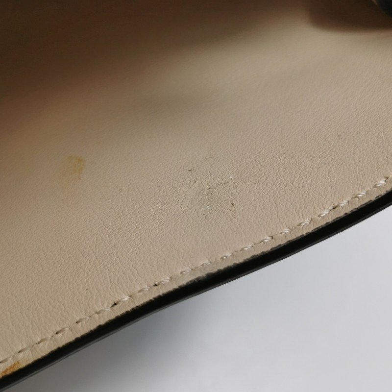 Fendi Peekaboo 躲貓貓 大號 牛皮 純色 扭鎖 手提包-10