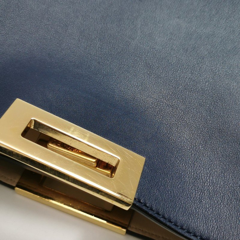 Fendi Peekaboo 躲貓貓 大號 牛皮 純色 扭鎖 手提包-15