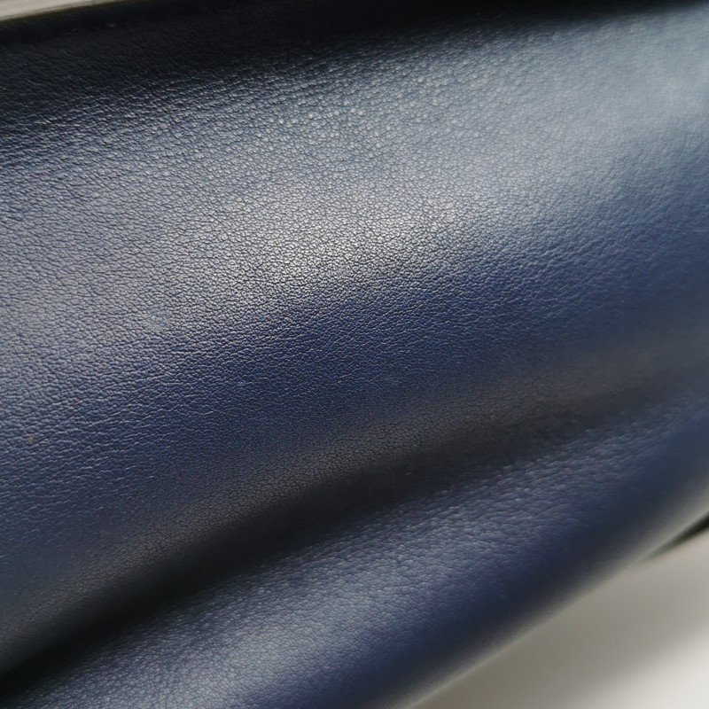 Fendi Peekaboo 躲貓貓 大號 牛皮 純色 扭鎖 手提包-18