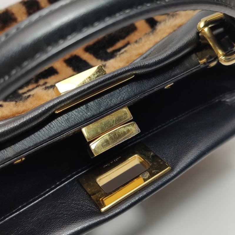 Fendi Peekaboo 躲貓貓 迷你 羊皮 雙F 老花 扭鎖 斜 斜背包 肩背包-16