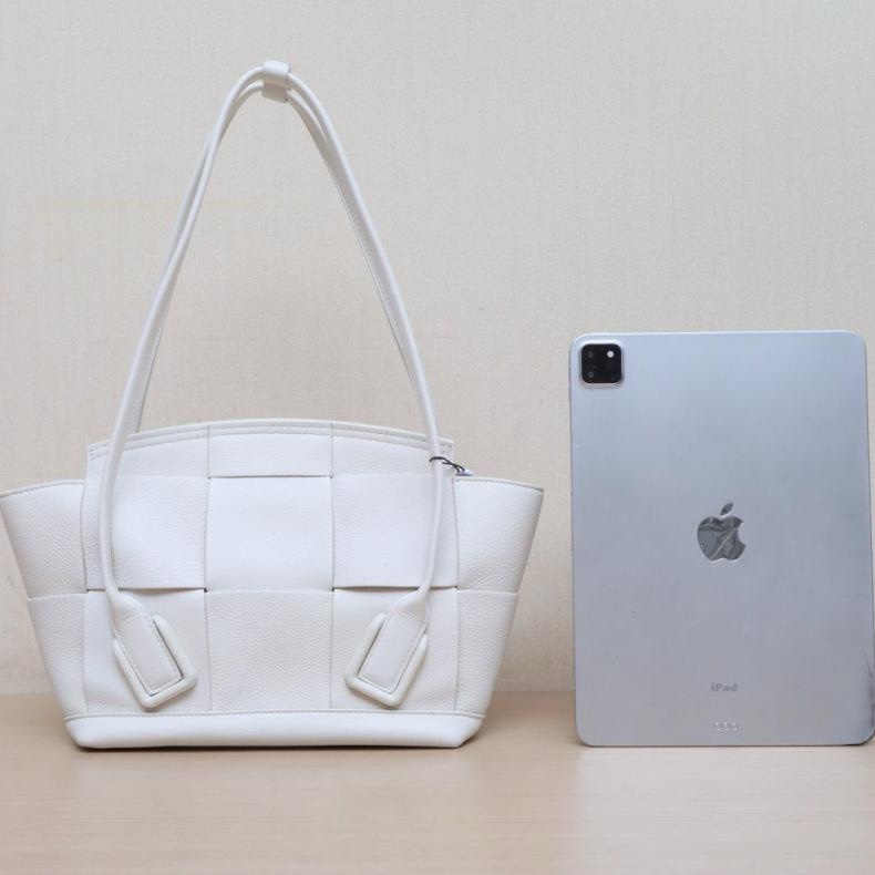 BOTTEGA VENETA(葆蝶家) Arco 小號 22 白色-2