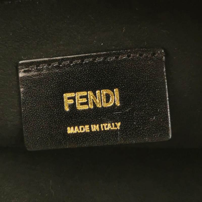 Fendi Pack 牛皮 純色 字母 Logo 斜背包 單肩包-7
