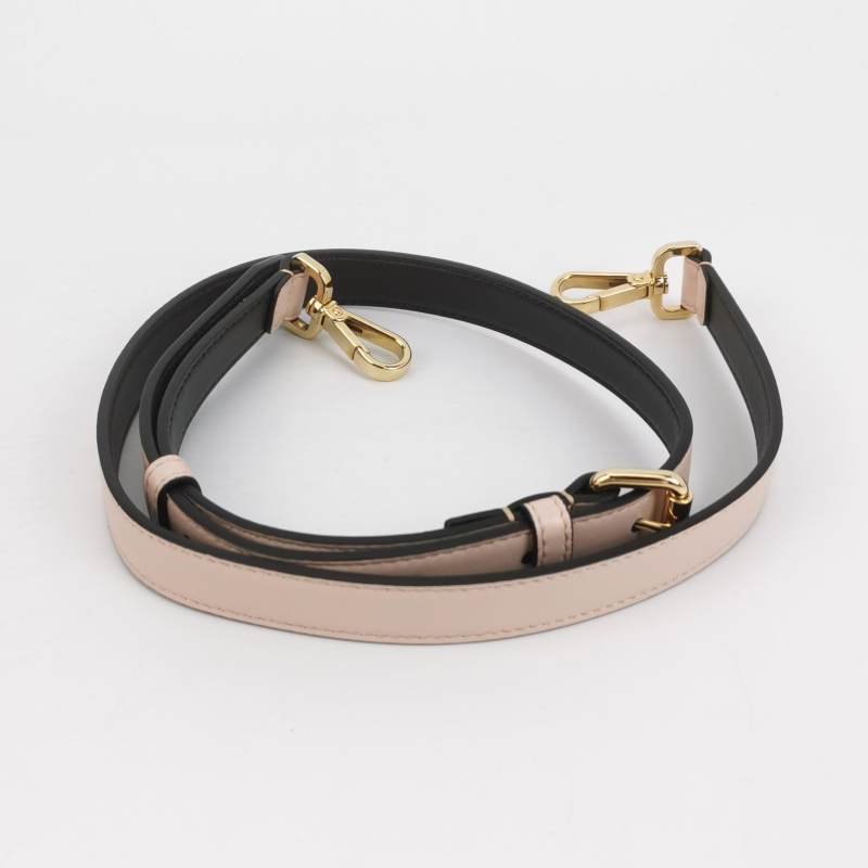 Fendi Pack 牛皮 純色 字母 Logo 斜背包 單肩包-8