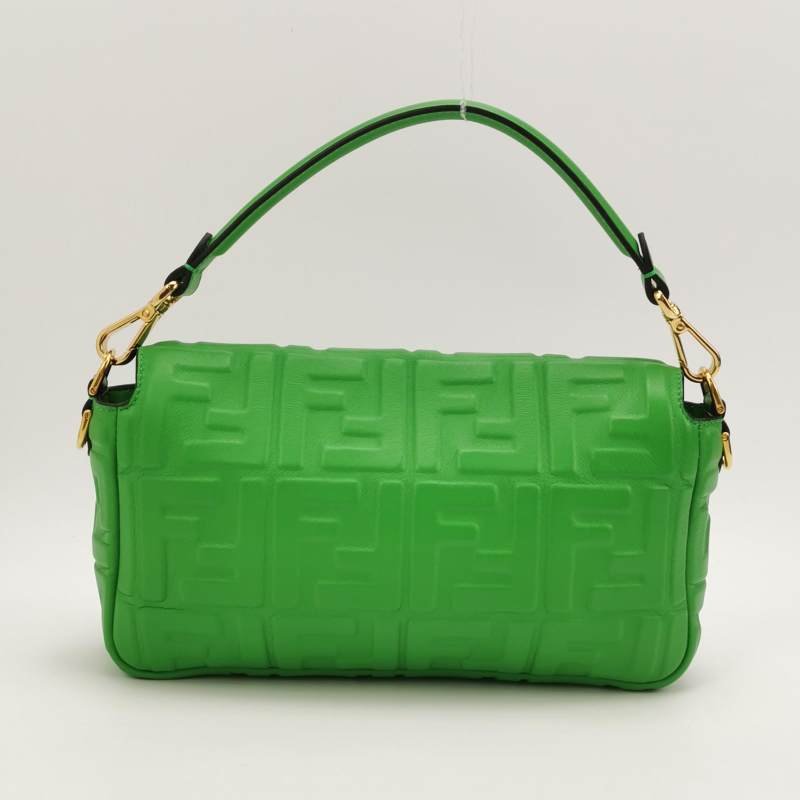 Fendi Baguette 法國棍包 中型 羊皮 純色 Zucca 浮雕 雙F扣環 單肩包-4