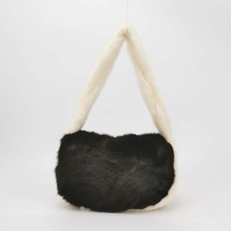 Fendi Baguette 法國包 毛絨 雙F扣環 單肩包-4