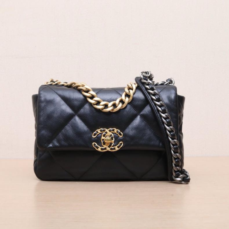 CHANEL(香奈兒) 19BAG 口蓋包 小號 26cm 黑色 29開 金銀扣-0