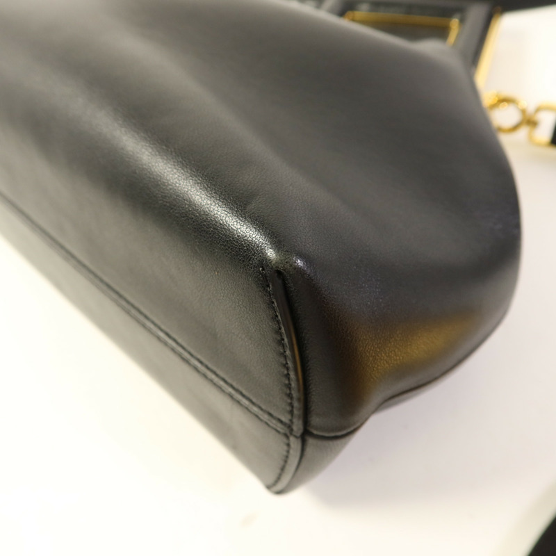 FENDI 牛皮皮革First Medium金扣肩背袋-9