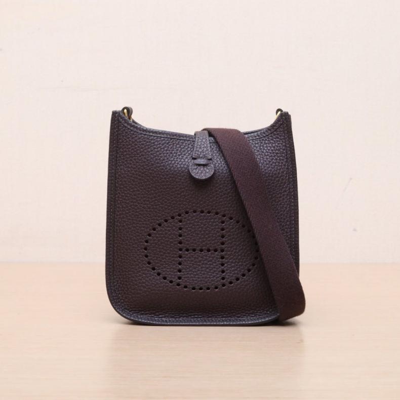 HERMES(愛馬仕) Evelyne Mini 16 0G馬鞍紅 TC皮 Z刻 金扣-0