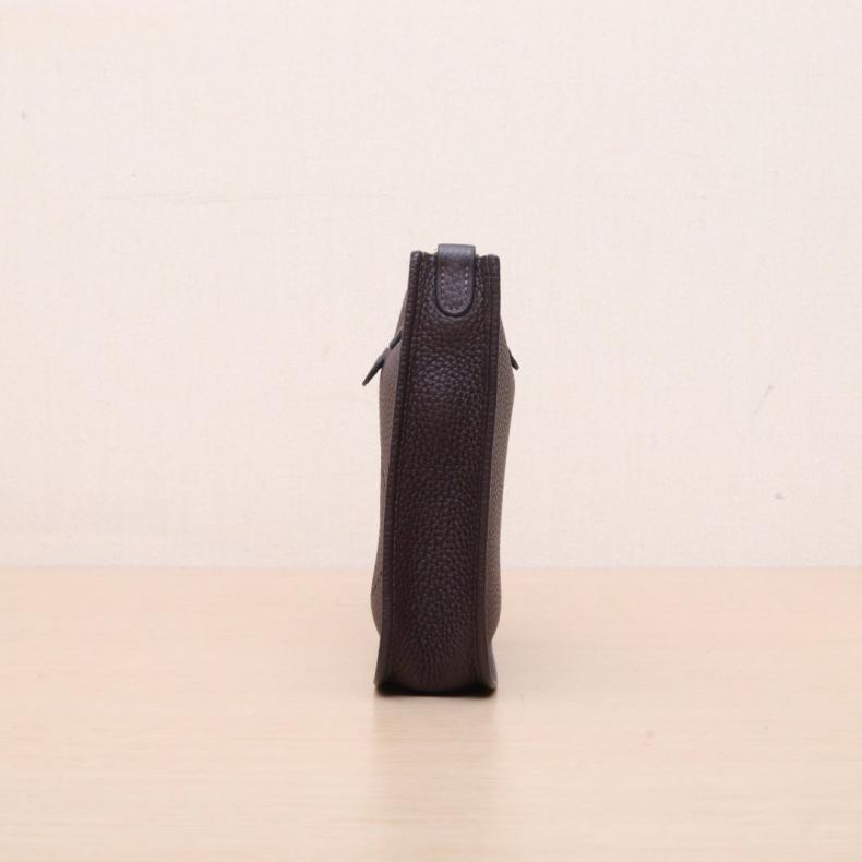 HERMES(愛馬仕) Evelyne Mini 16 0G馬鞍紅 TC皮 Z刻 金扣-1